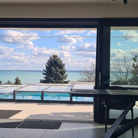 Horizont Luxury Welness Villa Alsoors
